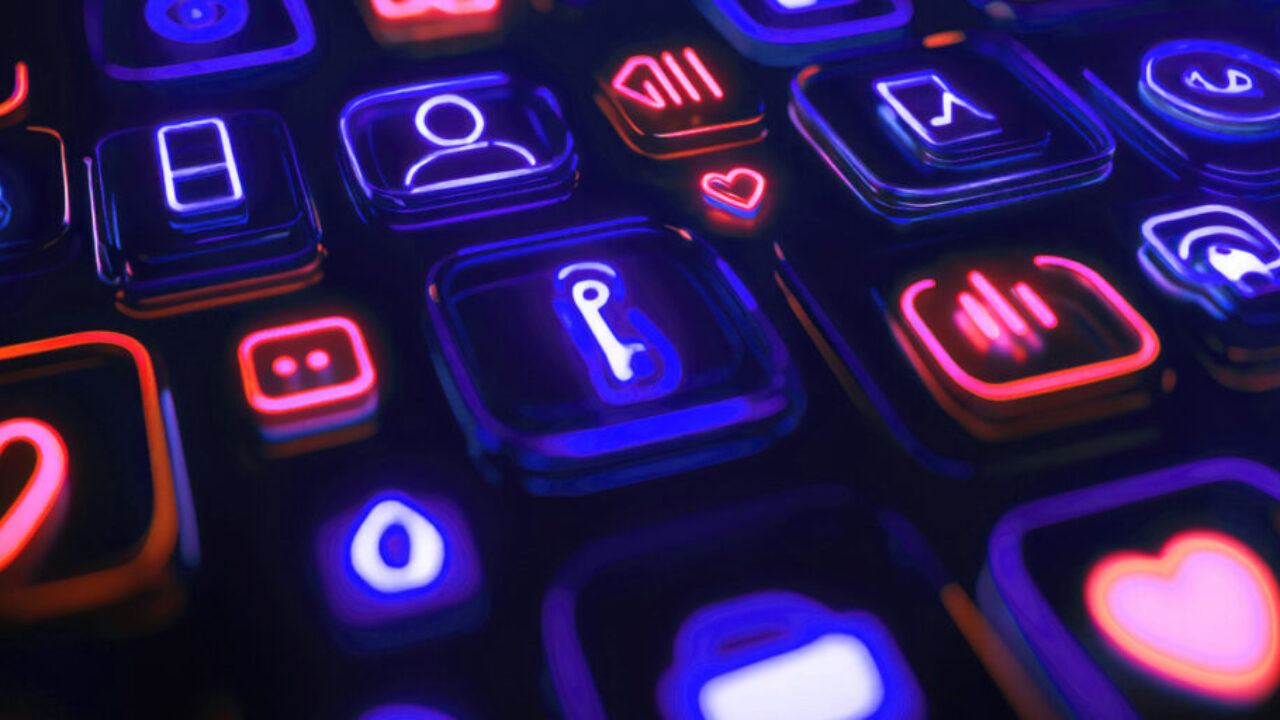 Co powinien zawierać audyt social media?